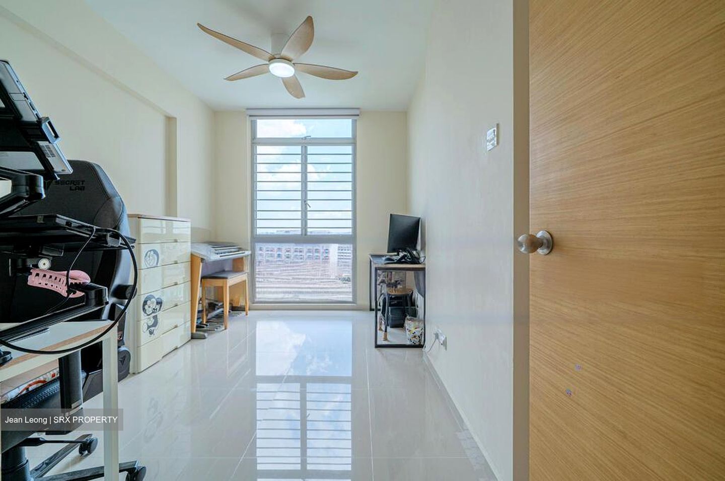 The Lakeshore (D22), Condominium #464335251